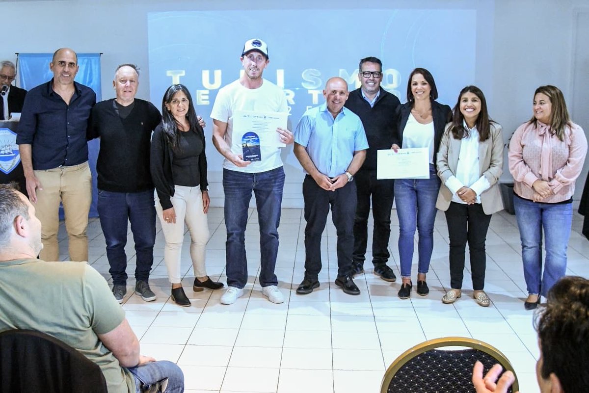 Gustavo Sastre tweet media