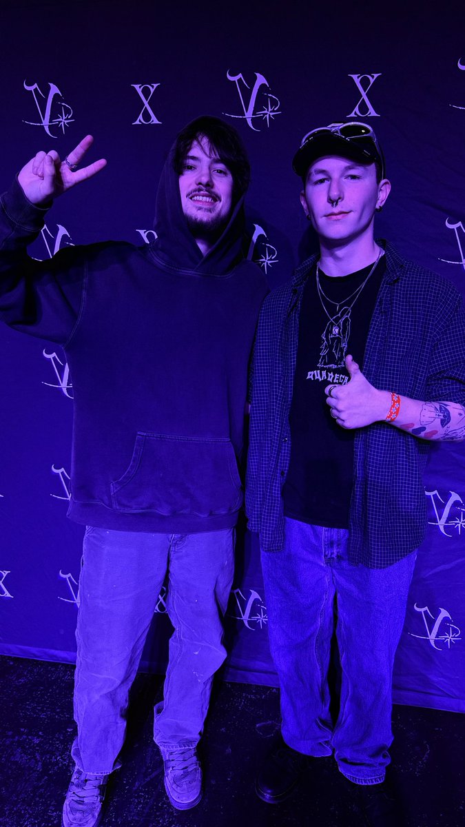 Face reveal ig <a href="/Quadeca/">QUADECA</a>