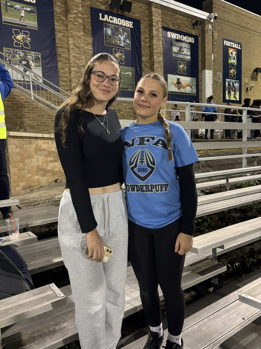 mullarkey2027's tweet photo. Had so much fun playing tonight !! #PowderPuff! #junior https://t.co/MY6aOngDGp