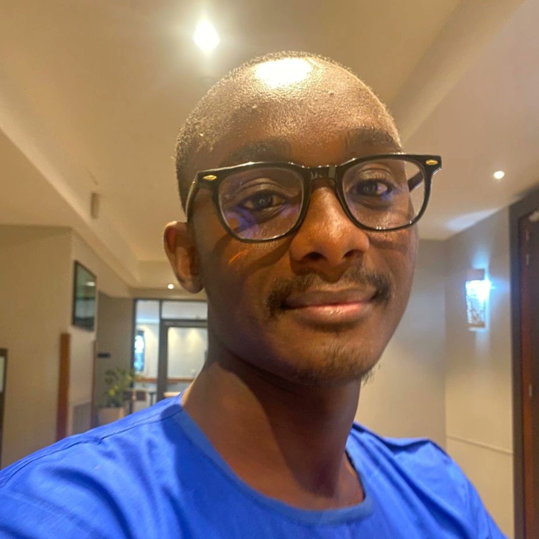 ‼️Alkhamdoulilah 🙏 , Une nouvelle bougie , une nouvelle étape . Merci à DIEU pour la vie, la santé et la paix intérieure. Joyeux anniversaire à moi 🎂

🎉🎂❤️