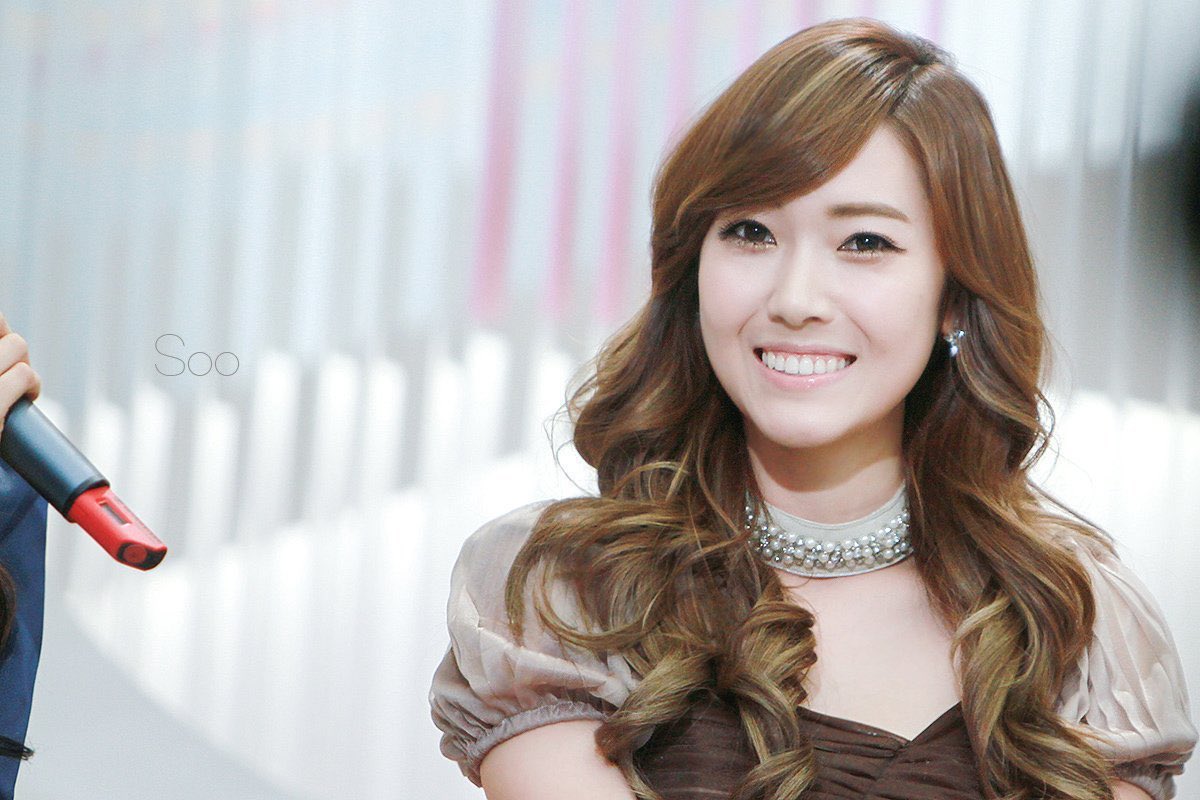 2011 gave me this version of Jessica Jung. If I could immortalize it, I absolutely fucking would.