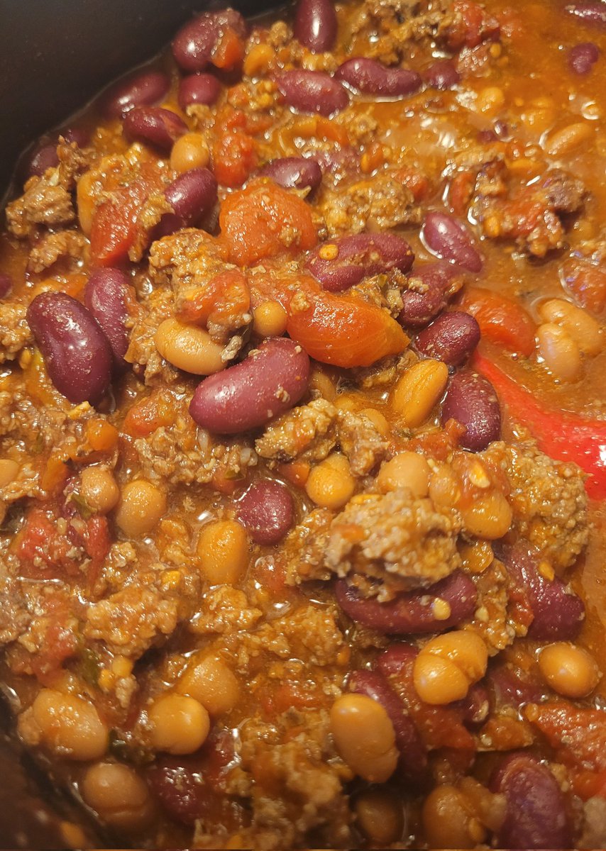 fckboislayer's tweet image. Chili has beans, and I&apos;ll die on this hill.