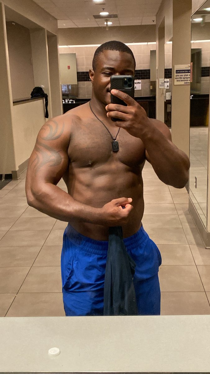 RexWild_1's tweet photo. Bulking season has started https://t.co/YkRmAyjbMP