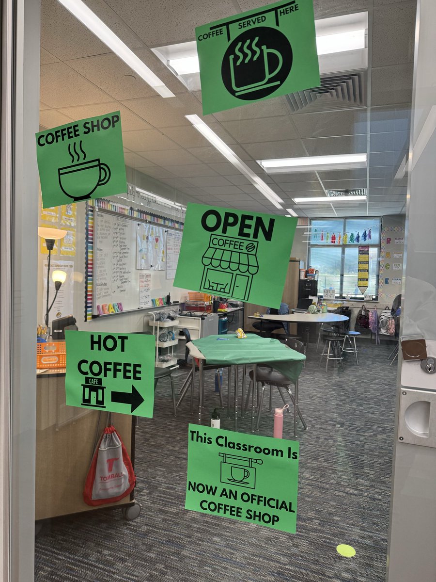 EvaPCFISD's tweet photo. Check out this amazing classroom transformation in Mrs. Dvorak’s 3rd grade class! Her students were SO excited to start our poetry unit with their “Starbucks!” #ThirdGrade #ELAR https://t.co/hgBCTO8pHU