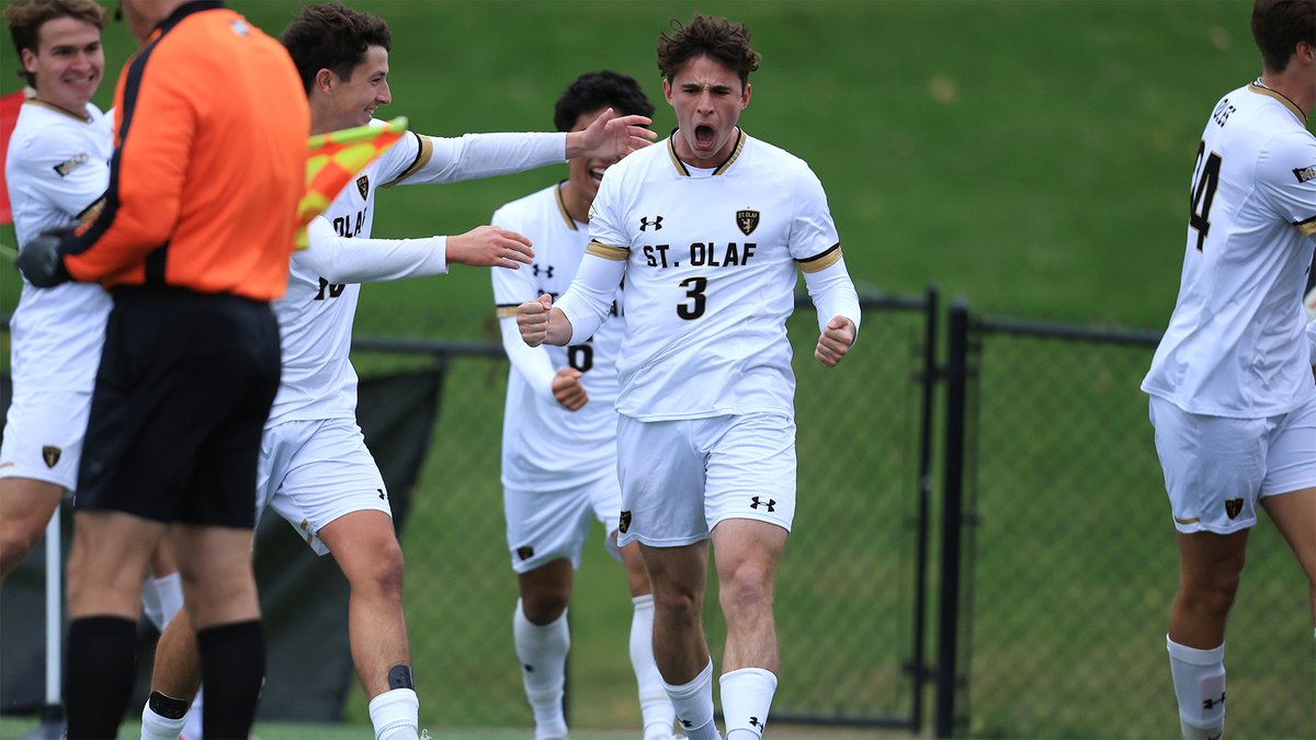 St. Olaf Athletics tweet media