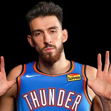 Chet Holmgren in the 1st quarter:

13 Points
100% FG
3/3 FTM
9 Minutes