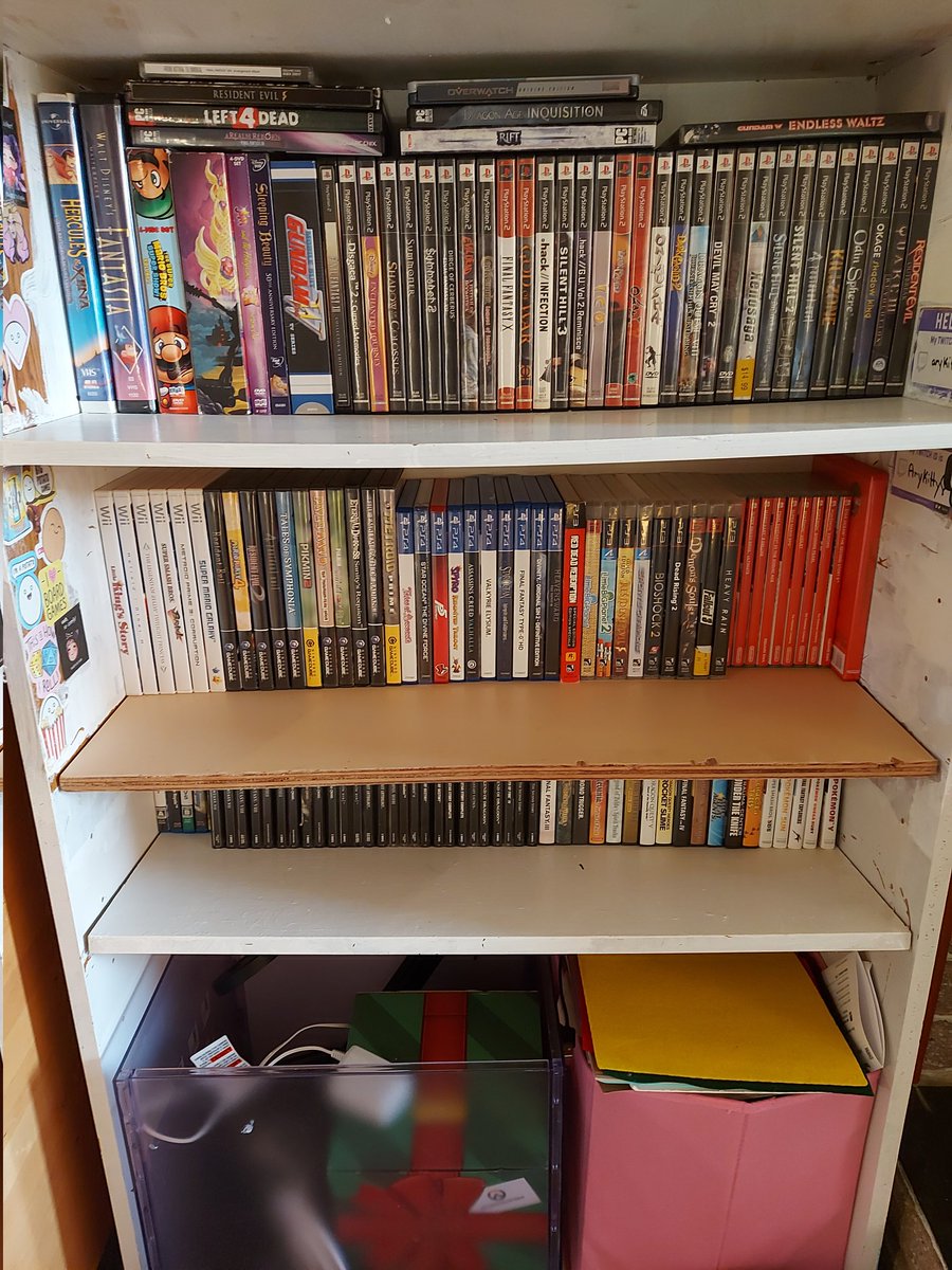 KittyFails's tweet image. Goodbye, bachelorette bookshelf. You were my first furniture when I moved out and have held enough display to keep me content.
Over the years, game collections have grown. So much that most have had to foster with my brother.

Plywood in house paint white is also Tacky af. Eww🤢