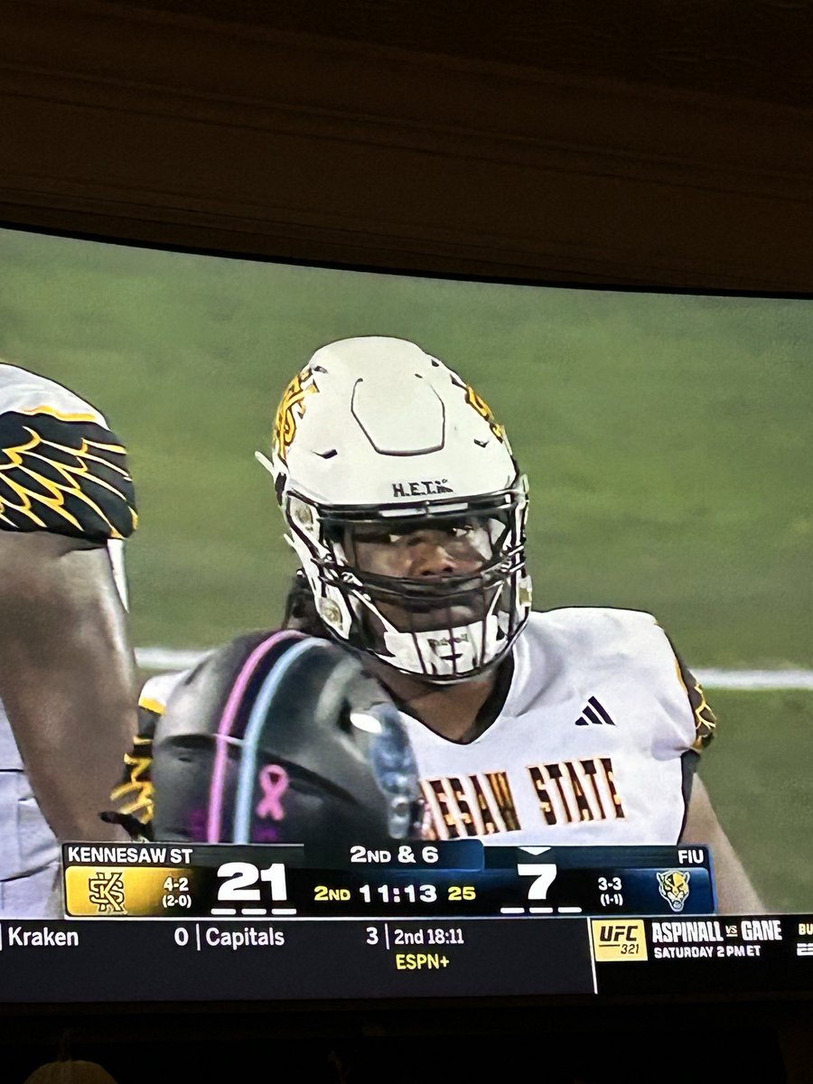 CoachOSullivan's tweet image. Always great seeing former players living out their dream. Pope Football Alum Jaiden Grimes doing what he does best for Kennesaw State on ESPN tonight! 💪💪💪