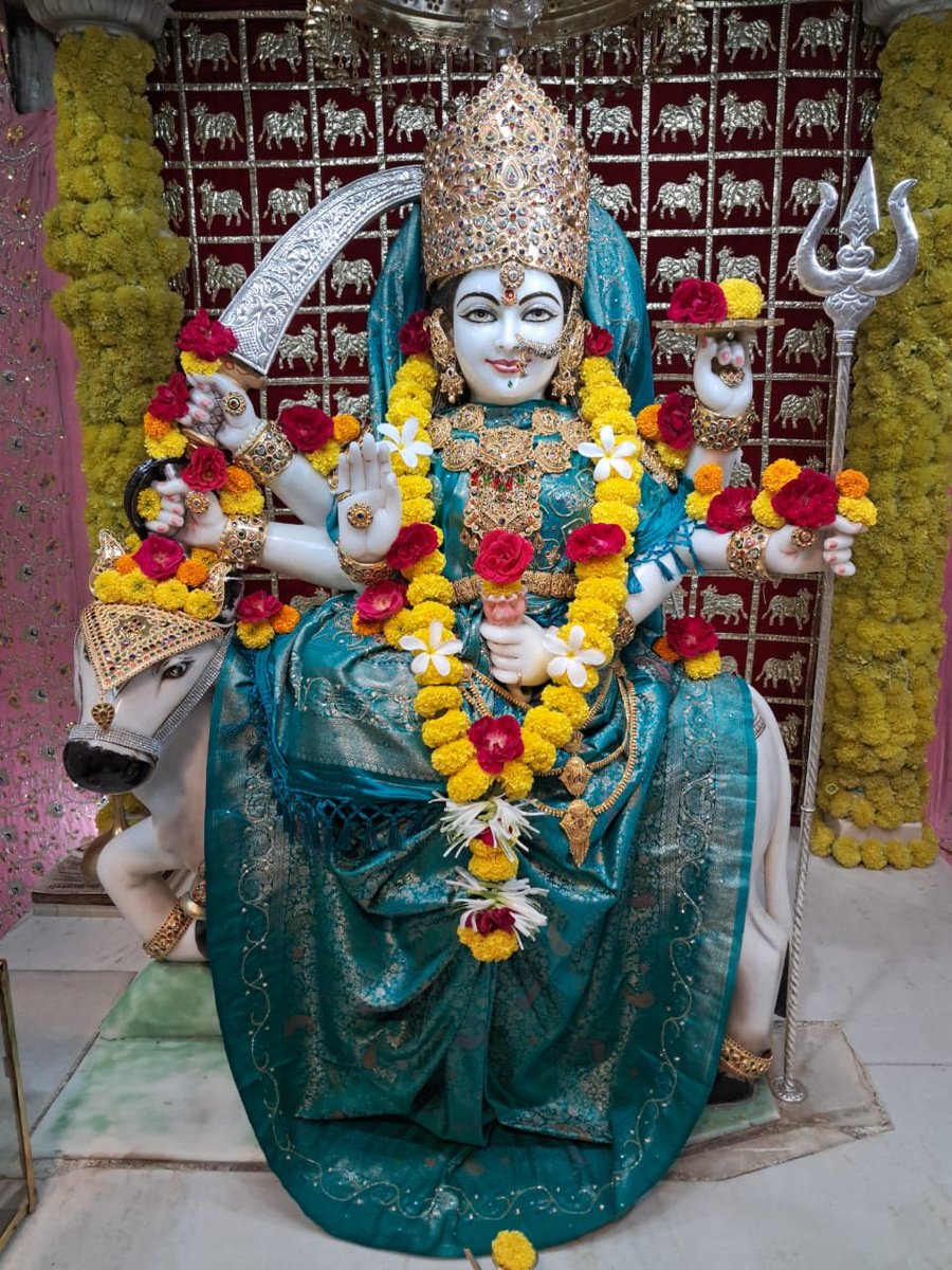 P87115398Suri's tweet image. 🙏🌹सुप्रभात दोस्तो 🌹🙏
🙏🌹जय उमिया मात की🌹🙏
🙏🌹आज के दर्शन गठिला मंदिर🌹🙏
🌹जय हो महाकाल भोले नाथ की🌹
🌹🌹🌹🌹🌹🌹🌹🌹🌹🌹🌹🌹
