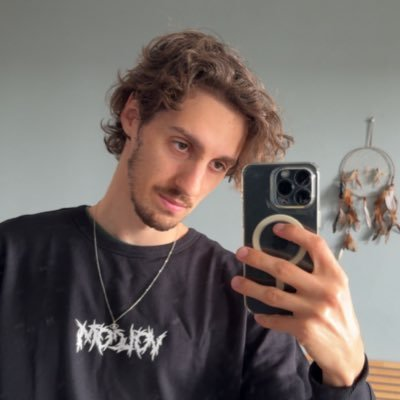 king_jjboy's tweet photo. @Rimey_ en voyant ta sale gueule, je comprends que t'essaies d'attirer des femmes en tweetant comme un homosexuel https://t.co/ZE0ZK6WGFR