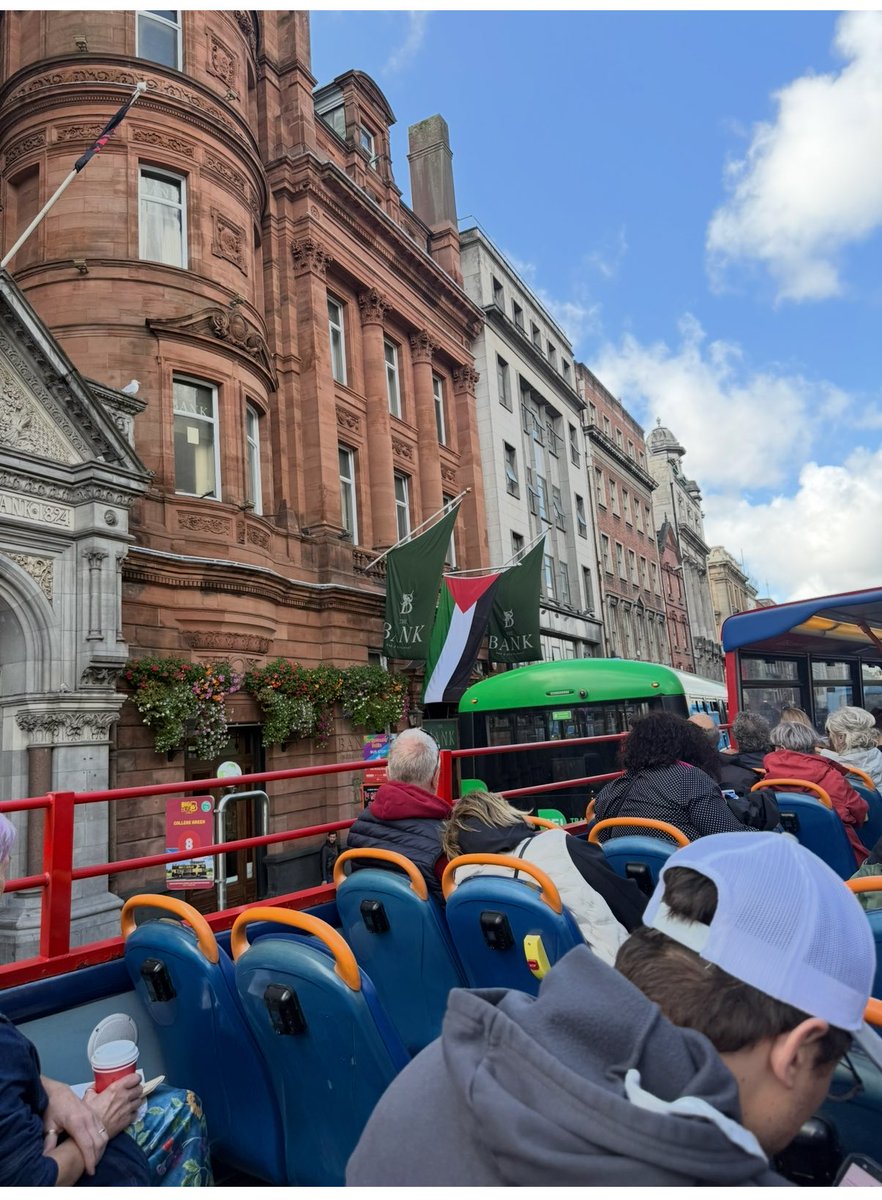 Partisangirl's tweet image. I visited Ireland recently, and everywhere you go, you will see the flag of Palestine.
The Irish are a great people who are very clued up on l Zionism.
I was surprised to hear there were ONLY 5 million Irish in Ireland. I don’t think they have room for mass migration whilst…