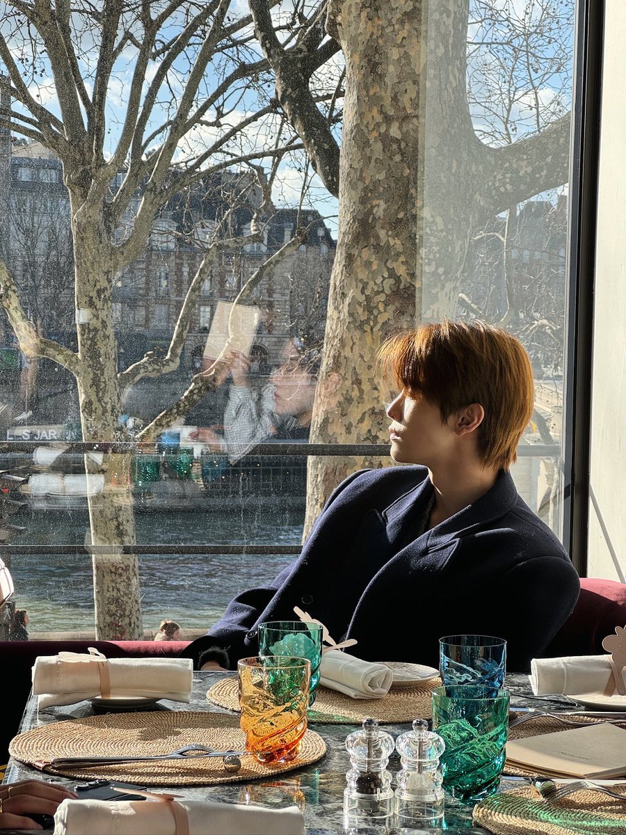 왼얼 예쁜 거 알고있찌