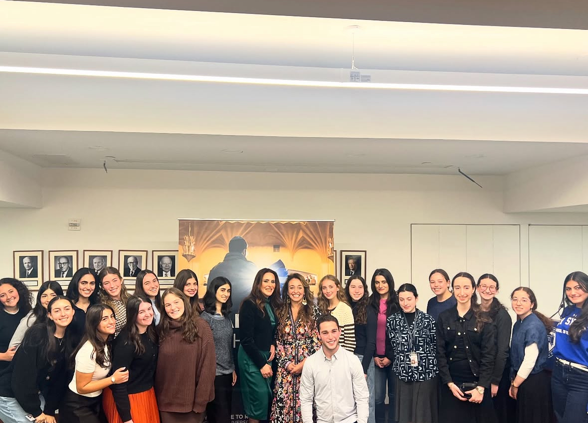 sharona4bh's tweet photo. Honored to speak at YUWILL’s Lieberman Mitzner Center for Public Service & Advocacy.
In a divided world, Senator Joe Lieberman’s legacy reminds us that true leadership builds bridges, not walls.
#Leadership #Unity #YUWILL #PublicService #WomenInLeadership #BridgeBuilders https://t.co/04roysXkLW