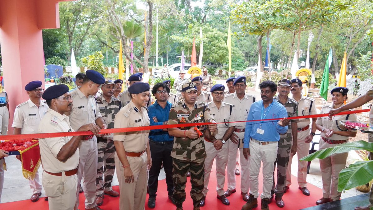 CISFTraining's tweet image. The Special Repair Works of the 180-Men Barrack was inaugurated by DIG/Principal, RCRTC Thakkolam — marking a significant step towards enhancing living standards and infrastructure for the personnel.
#RCRTC #Thakkolam #InfrastructureDevelopment #CISF @CISFHQrs