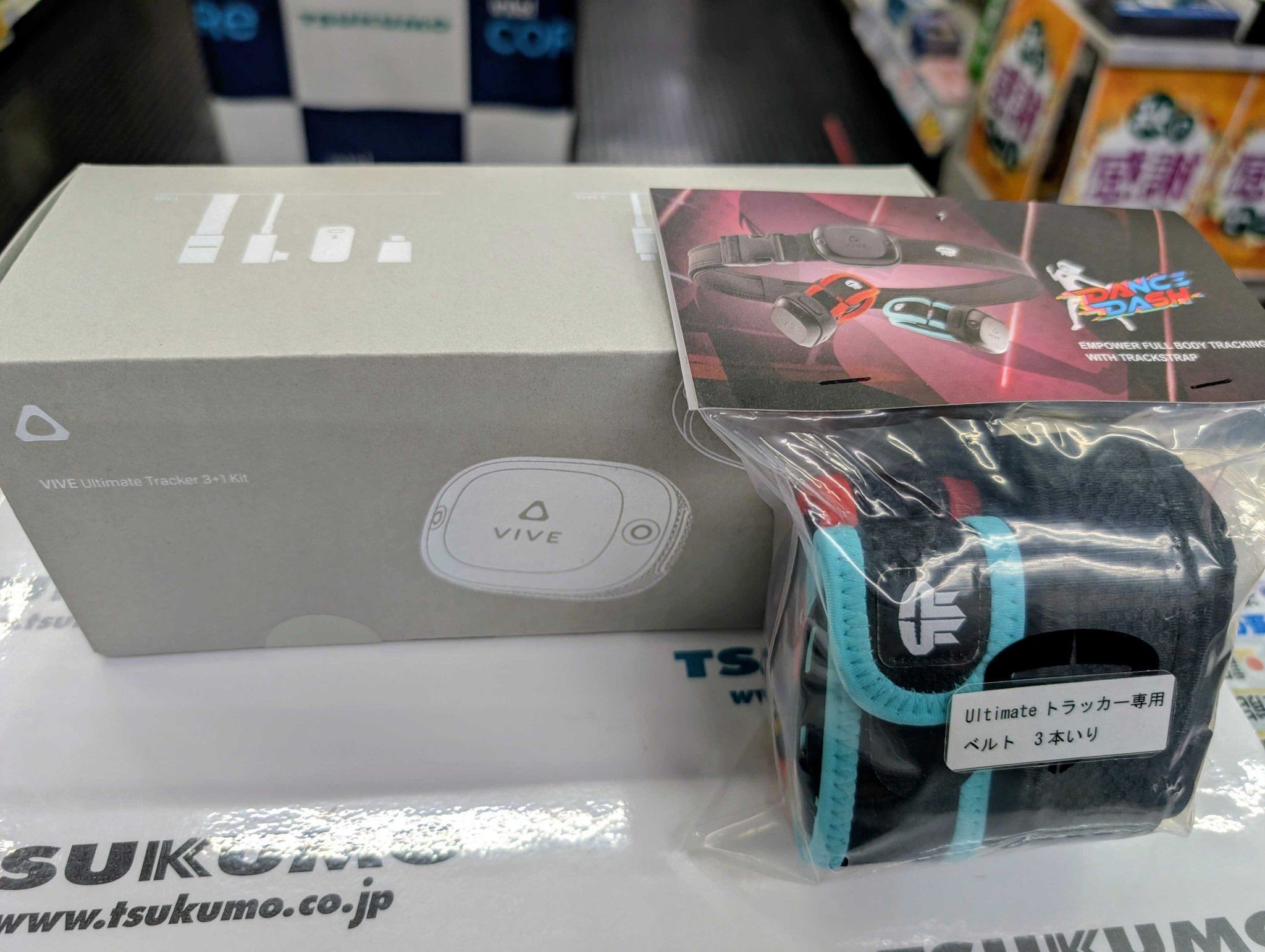 VIVE Ultimate トラッカー+おまけ VIVE Ultimate トラッカー+おまけ