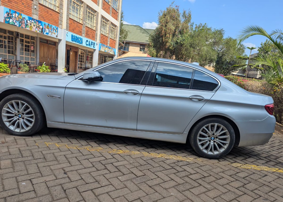 BMW 528i
YOM: 2014
2000cc twin turbo
Automatic transmission 

💰KES 1,900,000
📞0716985789