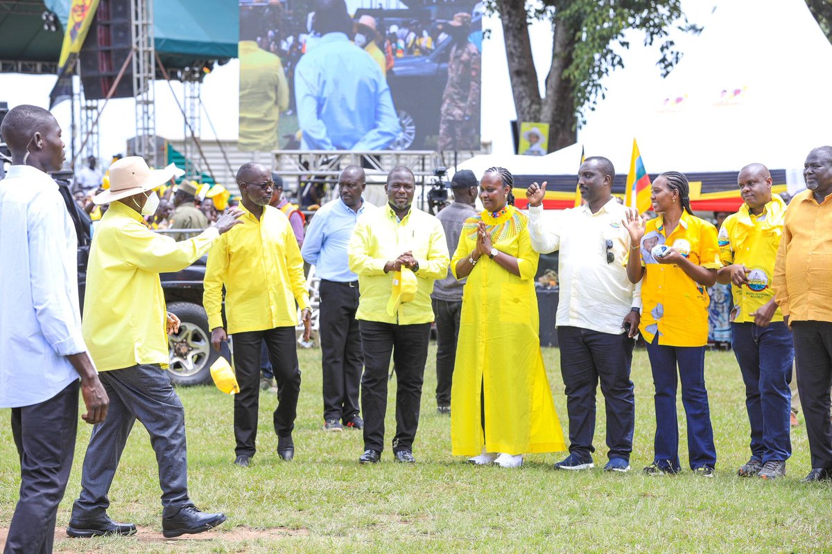 NRM Party (@nrmonline) on Twitter photo NWOYA — President <a href="/KagutaMuseveni/">Yoweri K Museveni</a> has vowed to resolve long-standing challenges affecting the people of Acholi, including issues of compensation, education, restocking, and human-wildlife conflict. NWOYA — President <a href="/KagutaMuseveni/">Yoweri K Museveni</a> has vowed to resolve long-standing challenges affecting the people of Acholi, including issues of compensation, education, restocking, and human-wildlife conflict.