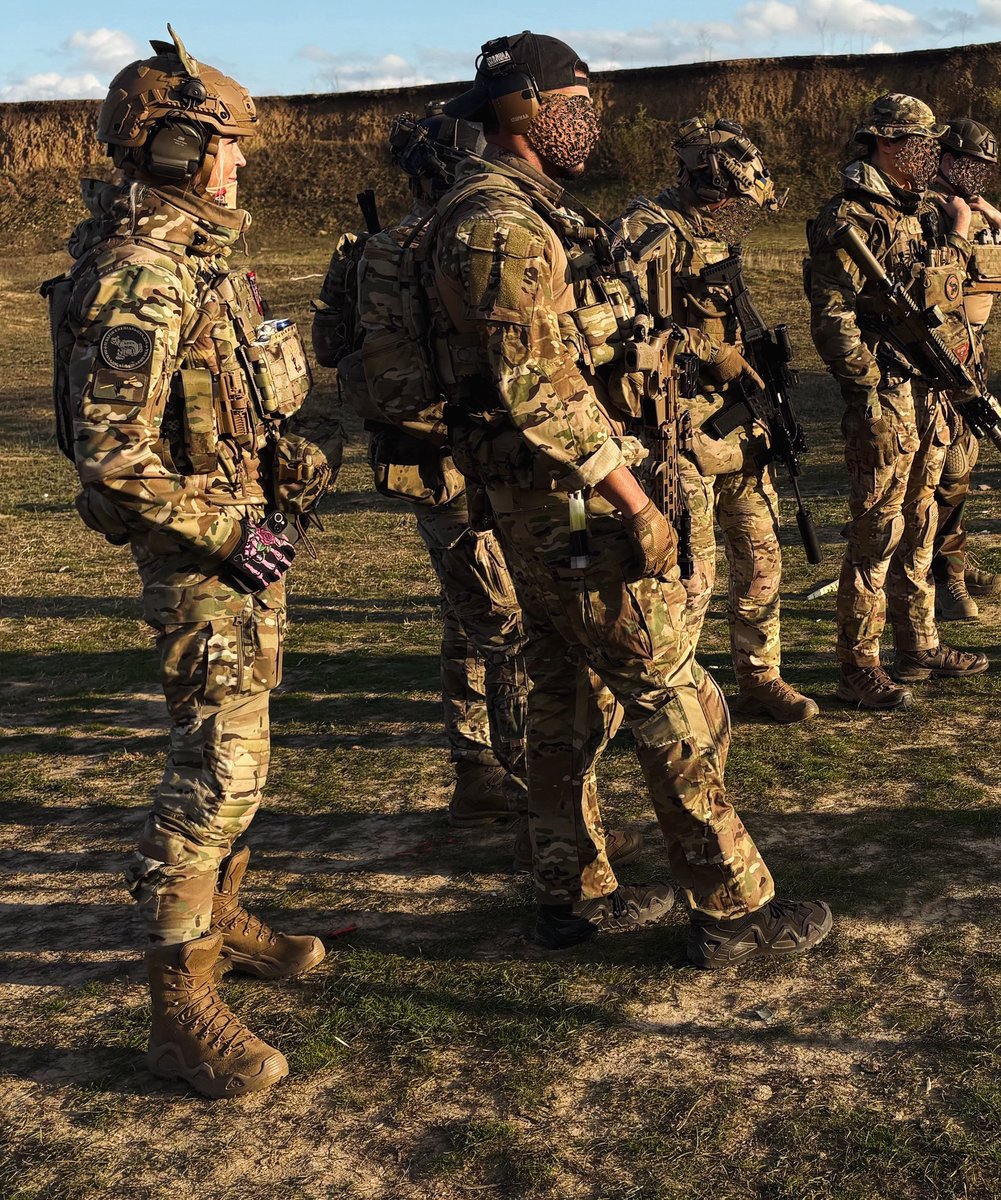 I don’t know how to put it in nice words…
We need help. Simple as that.

🚨 OCTOBER COLLECTION ⚡️ DEFCON TRIBE
Three teams — Alpha. Bravo. Fox.
💥 Goal: €10,000 | DAY14: €7,745

📩 Donate:
paypal: nafotrinzu@gmail.com
paypal.me/TriinuP | revolut.me/triinuuqwd |