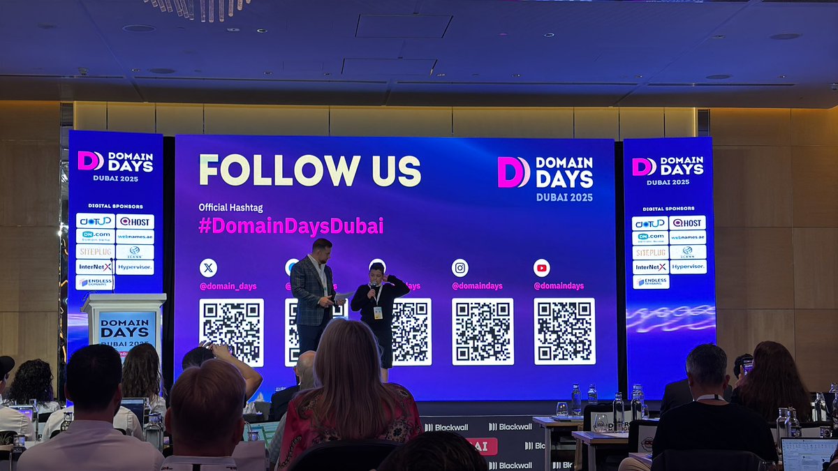 The future CEO OF <a href="/domain_days/">Domain Days Dubai</a> addressing the audience 🥰