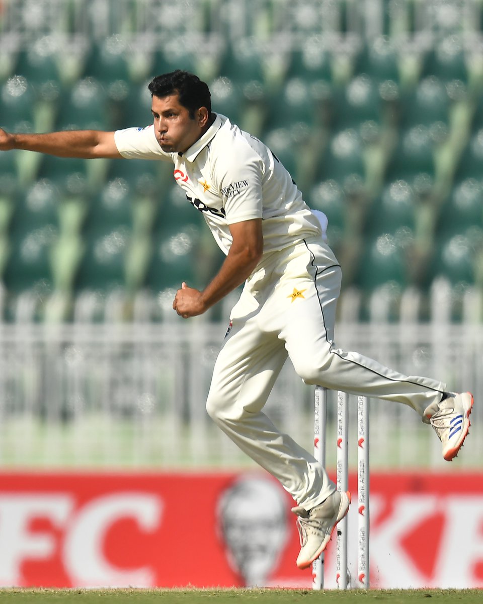 cricinfo's tweet photo. Test debut at 38 ✅ Five-for on Test debut ✅ 

A heartening story unfolds in Rawalpindi. Take a bow, Asif Afridi!

LIVE: https://t.co/GtNznaIweG https://t.co/IZLXf8nLO9