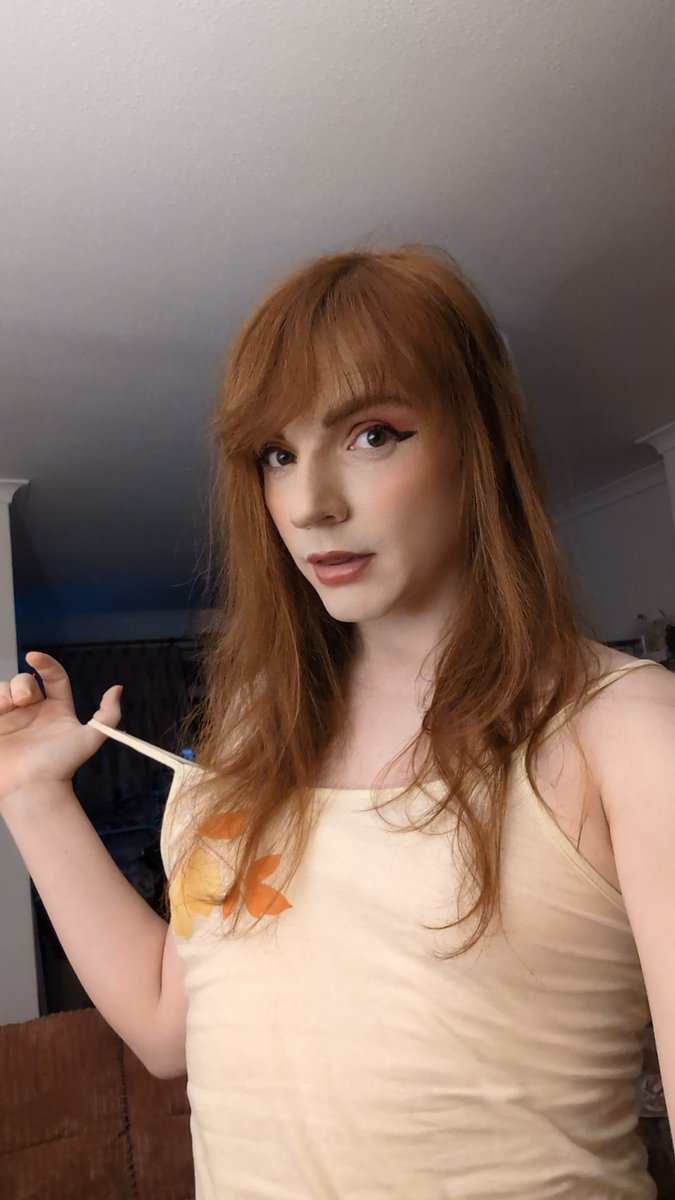 Modqueen09's tweet image. Hi there 😘
Started trying out new photos on patreon.com/Modking09?utm_… 
😘