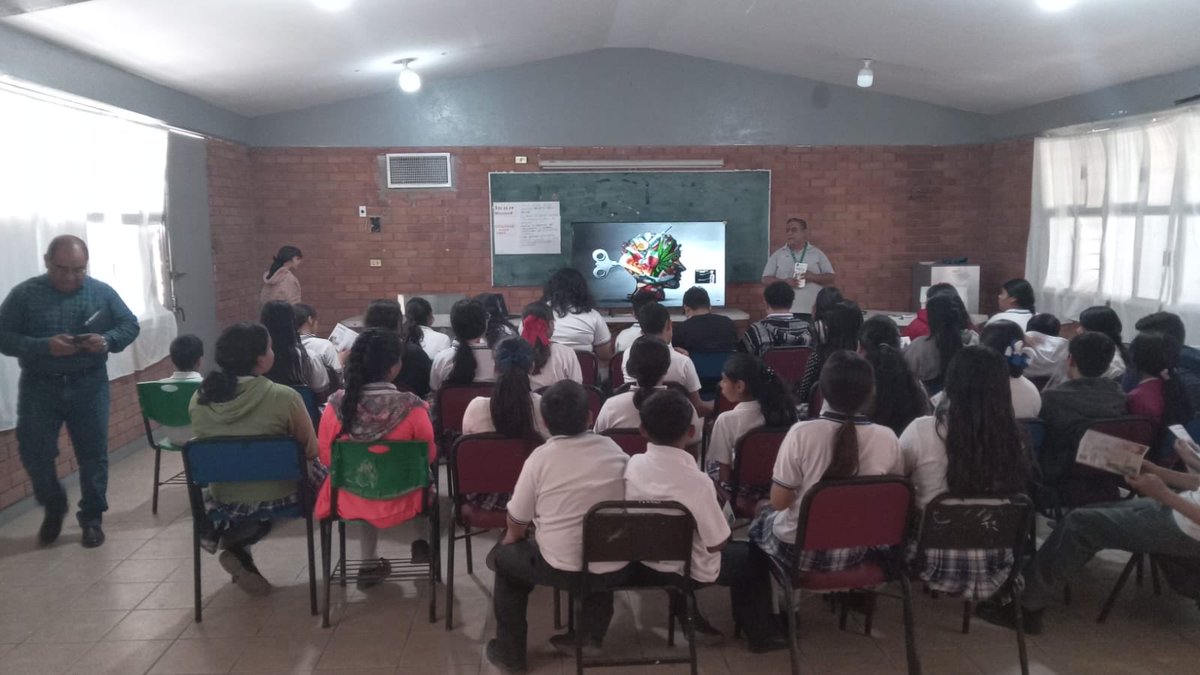 CapaTorreon's tweet image. Plática de Sensibilización a Alumnos de Esc. Secundaria Federal #4, San Joaquín 
 ☎️Teléfono: 8712 85-17-24
☎️Línea de Vida: 800 911 2000
Línea de Vida Coahuila: 800 822 3737 
capatorreon@gmail.com
 @SSalud_mx  @salud93108 @conasamamx