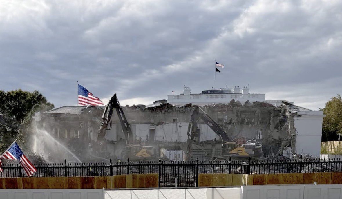 GavinNewsom's tweet image. Donald Trump doesn’t want you to see this picture.
He’s literally destroying the White House.