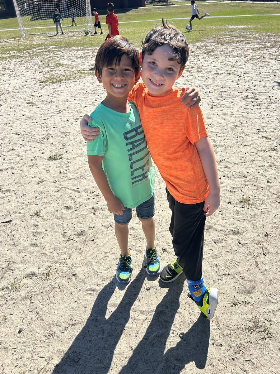 Congaree Elementary tweet media