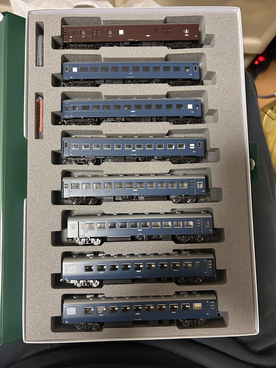 Minhページ HobbyJapan 1/64 Toyota SPRINTER TRUENO GT APEX (AE86) / 頭