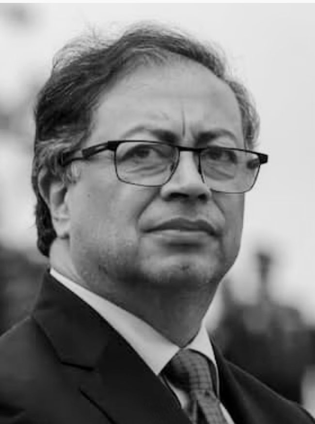 ‼️Un indulto no borra antecedentes.
Un indulto no limpia el alma negra.
Un indulto no quita la maldad.
Gustavo Petro sigue siendo un guerrillero, un terrorista y un criminal de lesa humanidad.