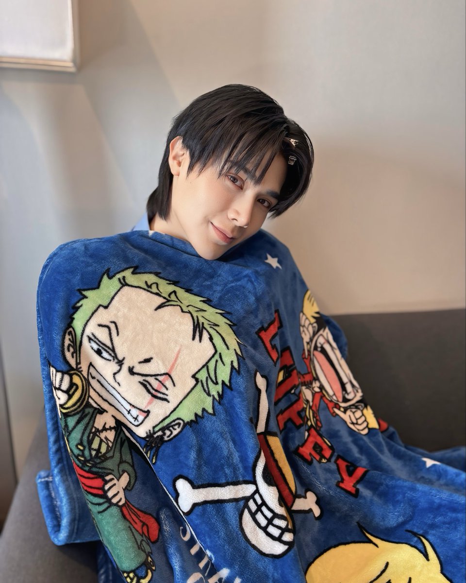 Peek-a-boo! Morning everyone.
 it’s Q7 time☀️

#FortPeatNewSeries3Q7