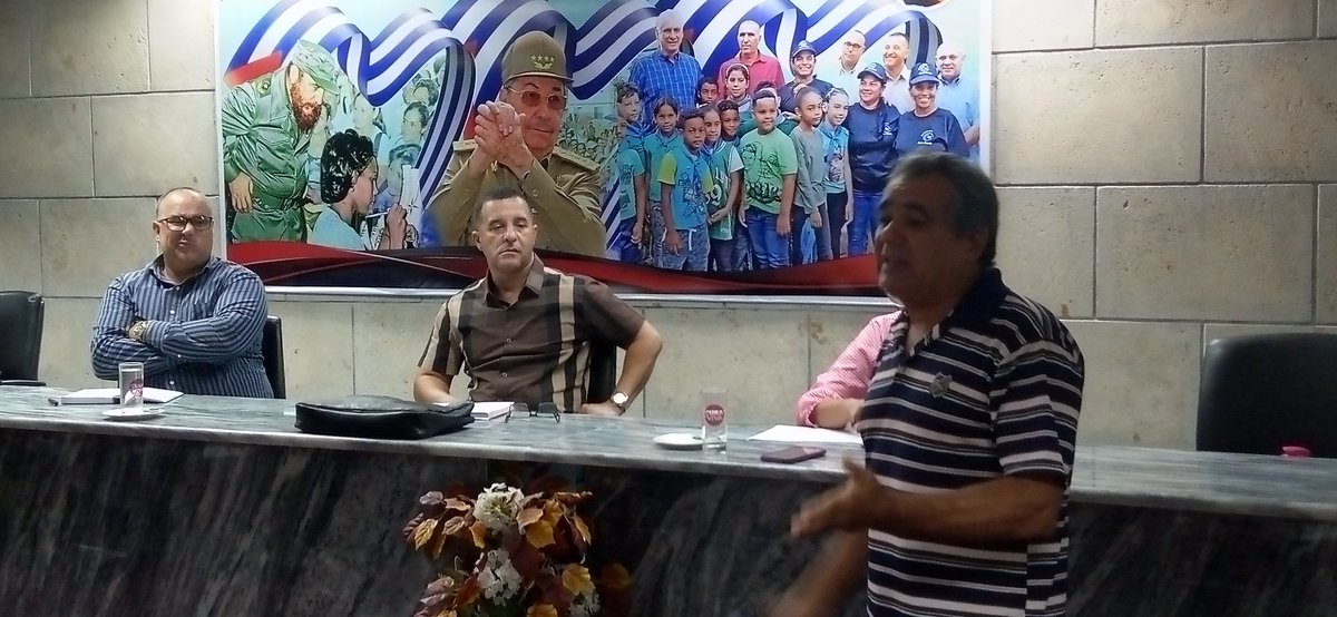 JorgeFaure1's tweet image. #PoderPopular se realizó la reunión de sostenibilidad en la #IslaDeLaJuventud presidida por las autoridades del territorio #SentirPinero #CubaEstáFirme #100AñosConFidel