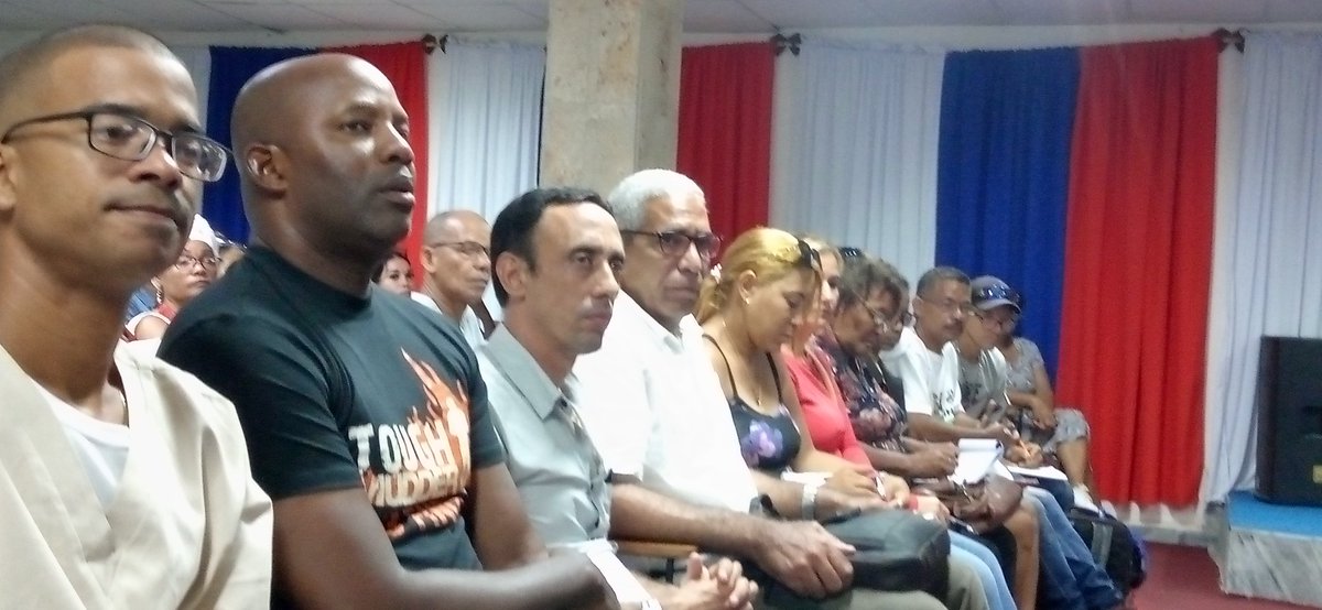 JorgeFaure1's tweet image. #PoderPopular se realizó la reunión de sostenibilidad en la #IslaDeLaJuventud presidida por las autoridades del territorio #SentirPinero #CubaEstáFirme #100AñosConFidel