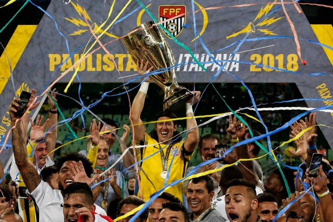 vini_developer2's tweet image. O Corinthians venceu a libertadores desse ano vencendo:
- Ferroviária na semifinal nos pênaltis
- Deportivo Cali na final nos pênaltis
Acho que a última vez que vencemos um título vencendo duas disputas seguidas de semifinal e final nos pênaltis foi o paulistão de 2018