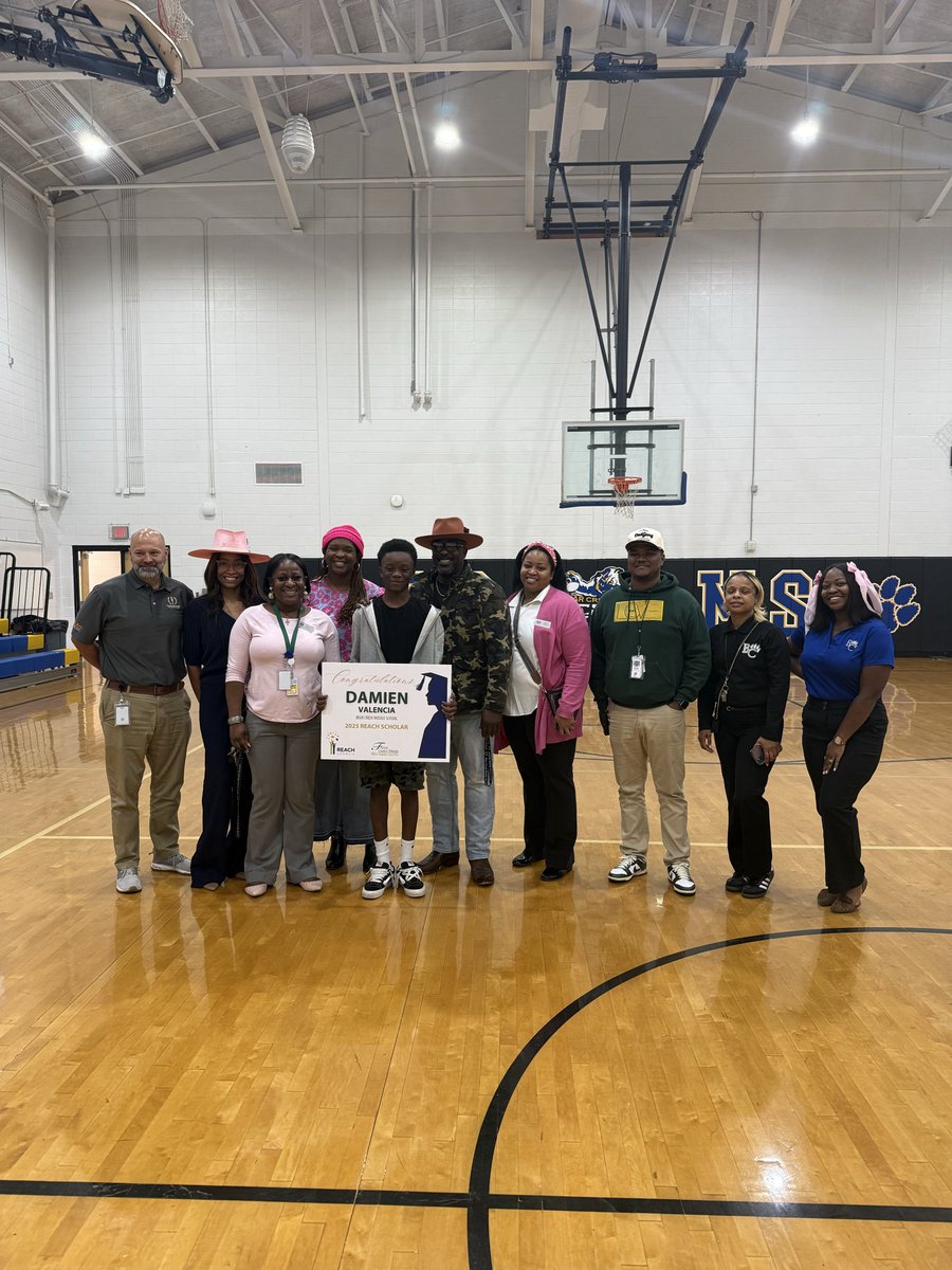 RJ Armstrong tweet media