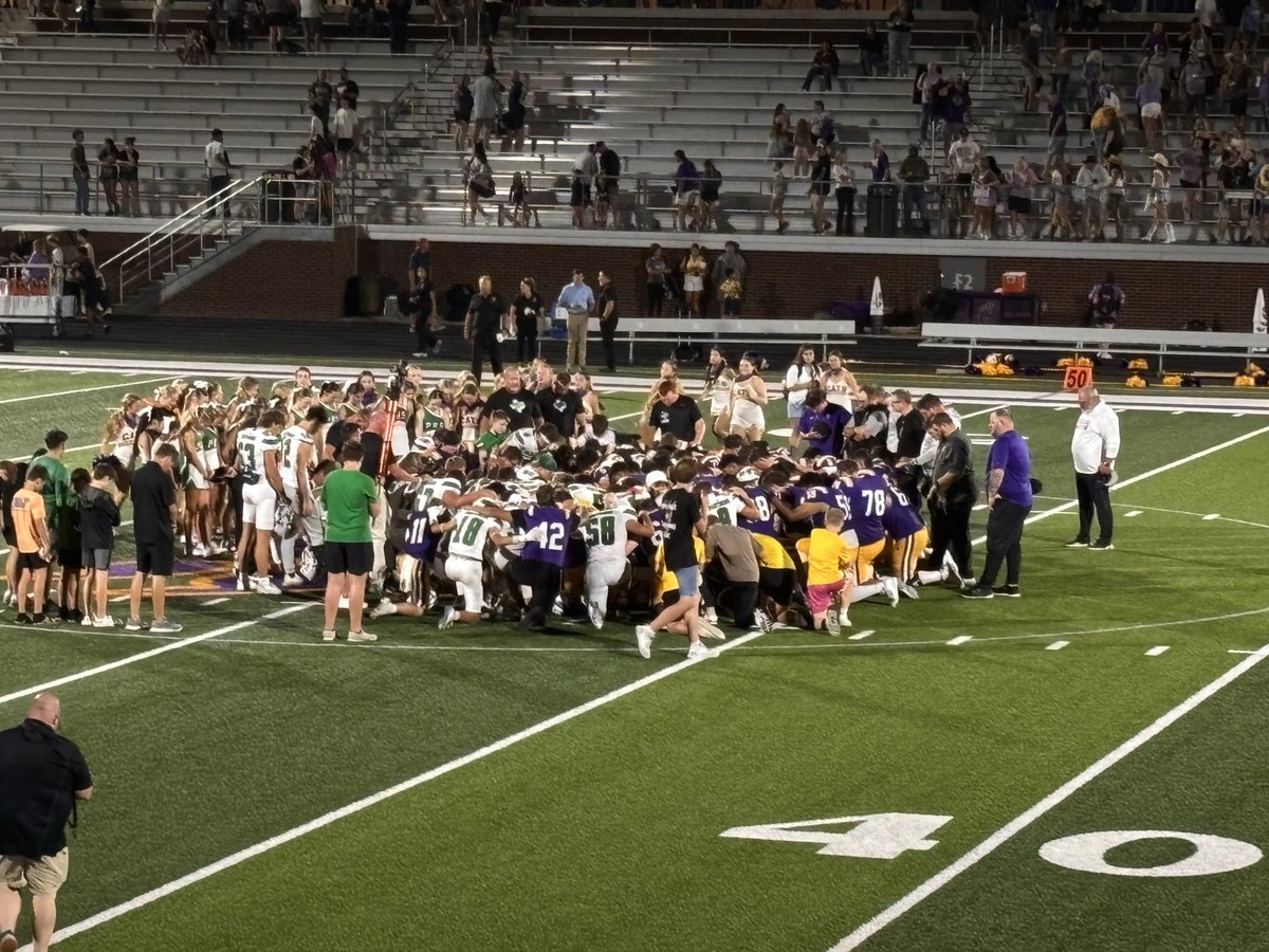Tiffanie1979's tweet photo. @WatchChad Prayer, a common occurrence at Paradise High School, TX. Our son lead prayer for the band competition and our football team always prayers over the opposing team after the game, win or lose. They also pray before and during the game. https://t.co/jeUzNTSJWJ