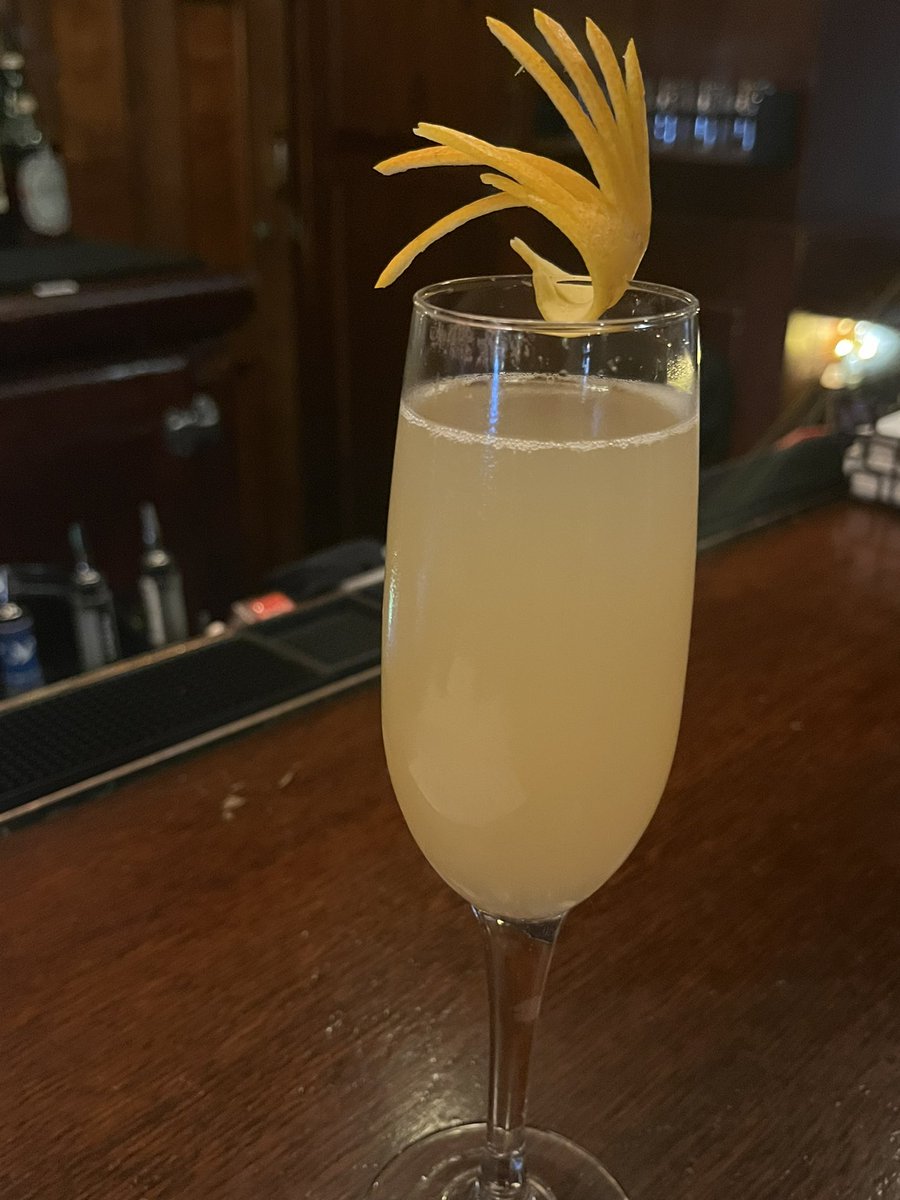 SaavyBaby1's tweet photo. The feet, the drink that got bought for the feet, and the feet after the drink. 💜 https://t.co/oUK3A1Akl6