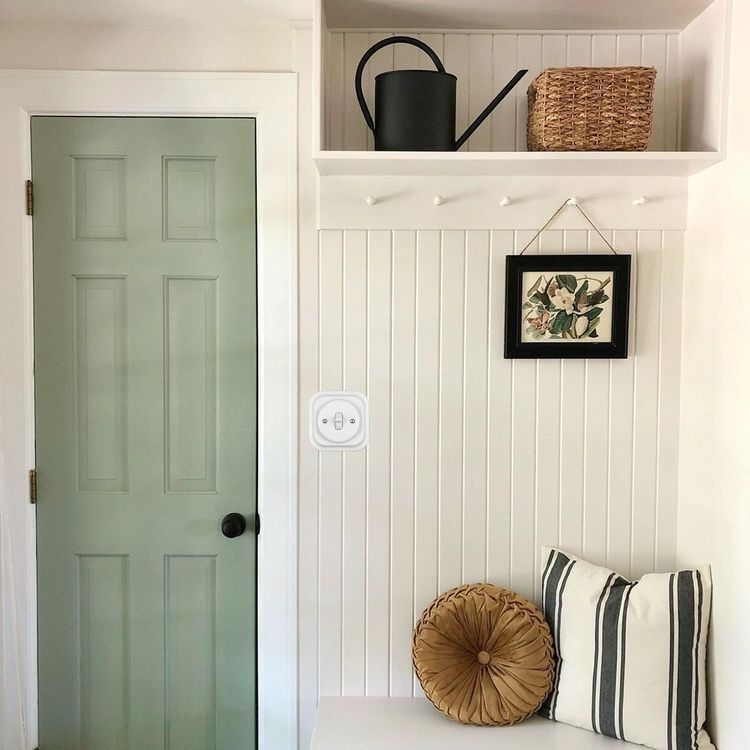 Keruidalighting's tweet image. There’s no logo. No excess.
Just a switch carved in ceramic, quiet as breath, confident as couture.
For homes that whisper elegance instead of shouting it.
#UnderstatedLuxury #CeramicDesign #QuietElegance #LuxuryLiving