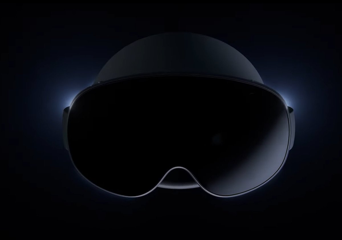 I'm absolutely blown away. People paid $3,500 for a VR headset just to watch a few movies. But now we are adding REAL AI to a headset at $1,799 with nearly identical day to day performance but WAY better AI, and at nearly half the price. This headset looks amazing. Preordered