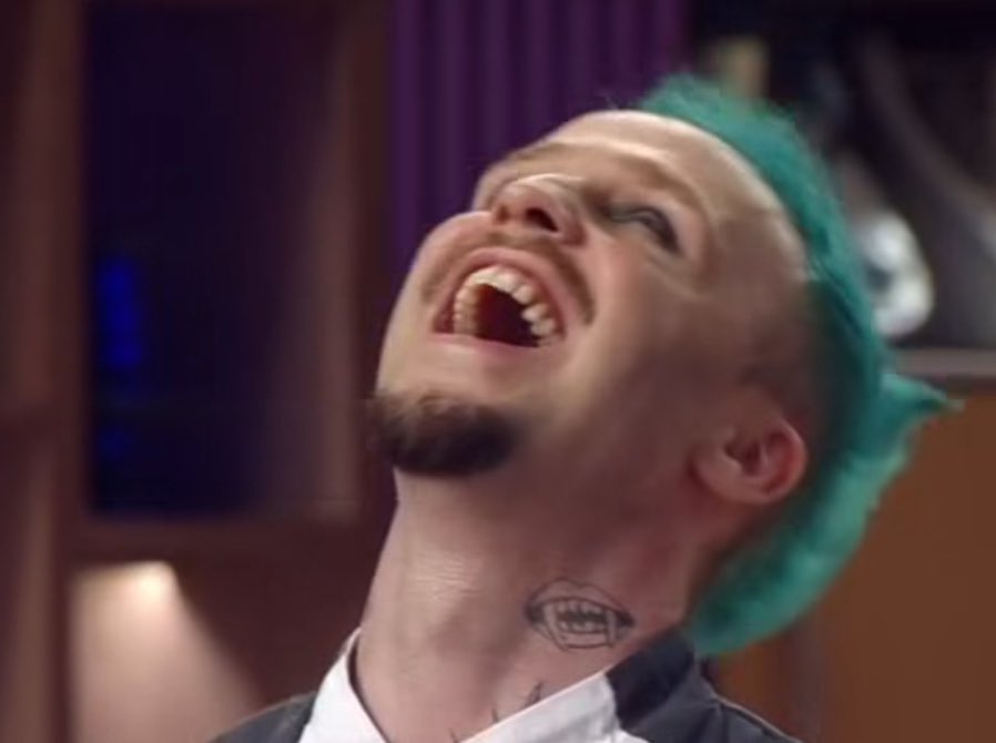 whoooslovingyou's tweet image. O BARRACO AO VIVASSO AKAKAKAKKAKAAKA O PAU COMENDO SOLTO
O RAMIRO DE BOASSA 
O ITALO FELIZAO 
O JOHNLEE E O LEO SE UNINDO E CUSPINDO VERDADES NA CARA DA MARINA
são muitas camadas
#MasterchefConfeitaria #masterchefbr