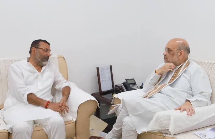 विचारों की प्रतिबद्धता,370,राममंदिर,नक्सलवाद के उन्मूलन में प्रत्यक्ष भूमिकाओं के वाहक केंद्रीय गृह एवं सहकारिता मंत्री माननीय श्री <a href="/AmitShah/">Amit Shah</a> जी को जन्मदिन की अनंत शुभकामनाएँ।

बाबा बैद्यनाथ से आपके उत्तम स्वास्थ्य, दीर्घायु और निरंतर सफल नेतृत्व की कामना करता हूँ।