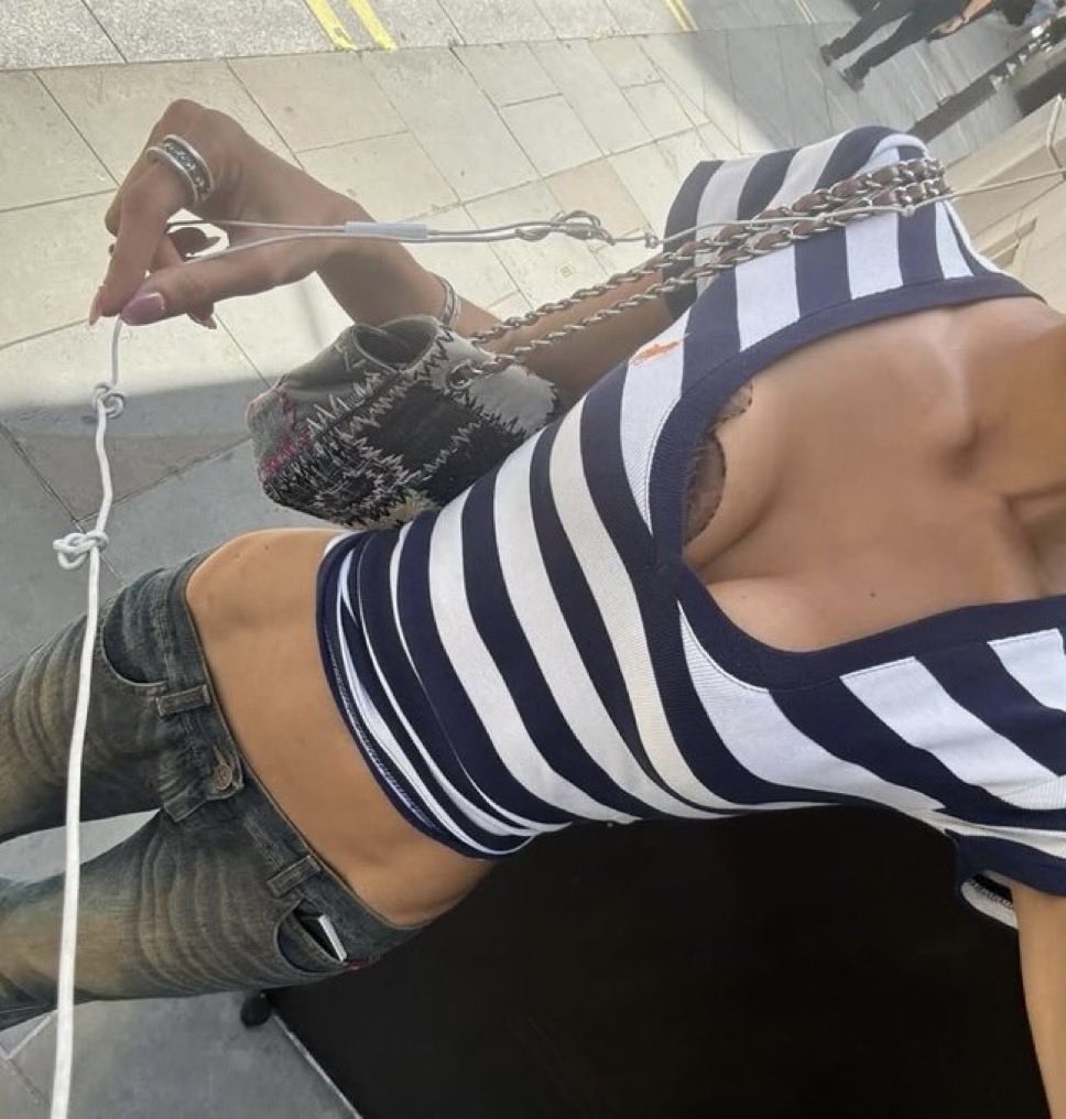 bri {SPEEDRUNNING} (@skinnierdaily) on Twitter photo 