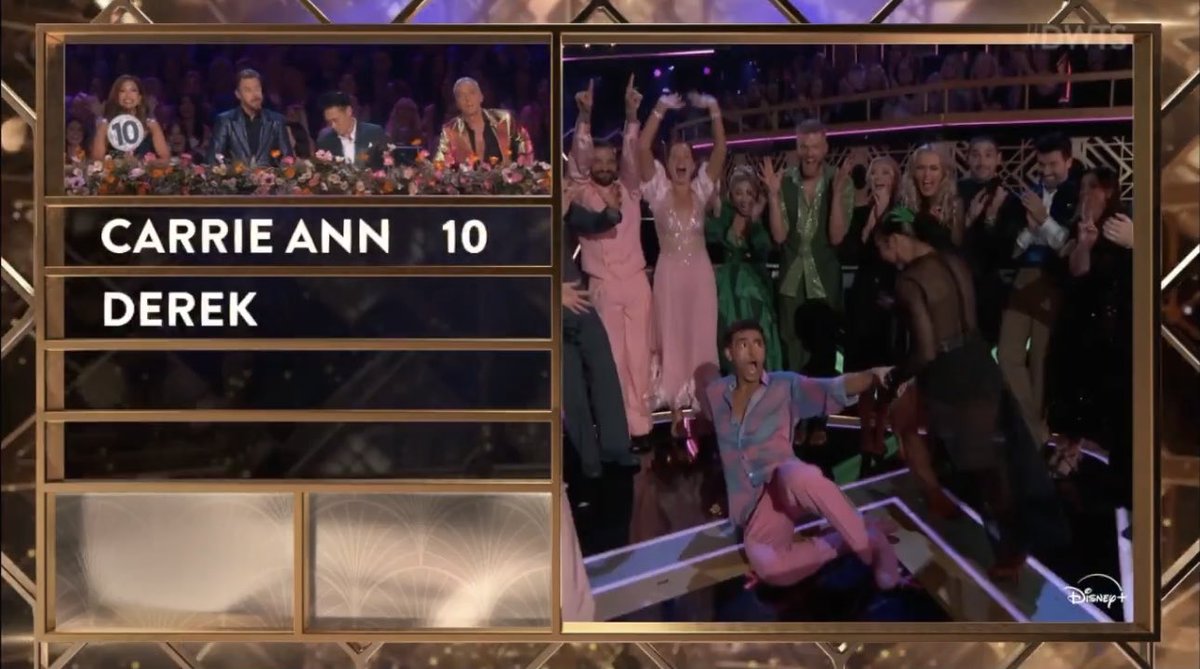 scoobydoesnt's tweet photo. Ezra's reaction to his first 10 as a pro 😭 i am so happy for him and Jordan #dwts https://t.co/h6NOASAevN