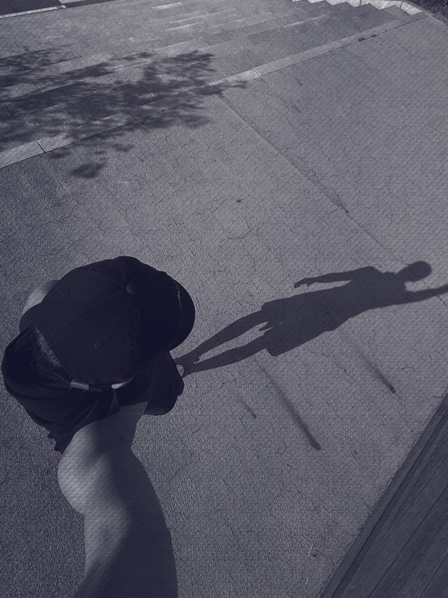 wraithymn's tweet image. ⠀

Good morning. Don’t forget to work out today.

⠀