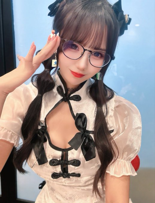 Twitterのコスプレ画像32