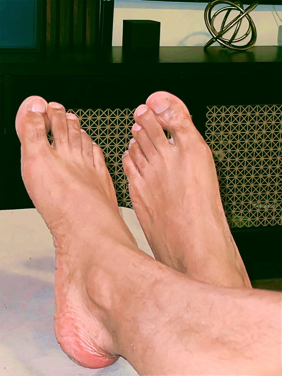 10ToesDownTy tweet media