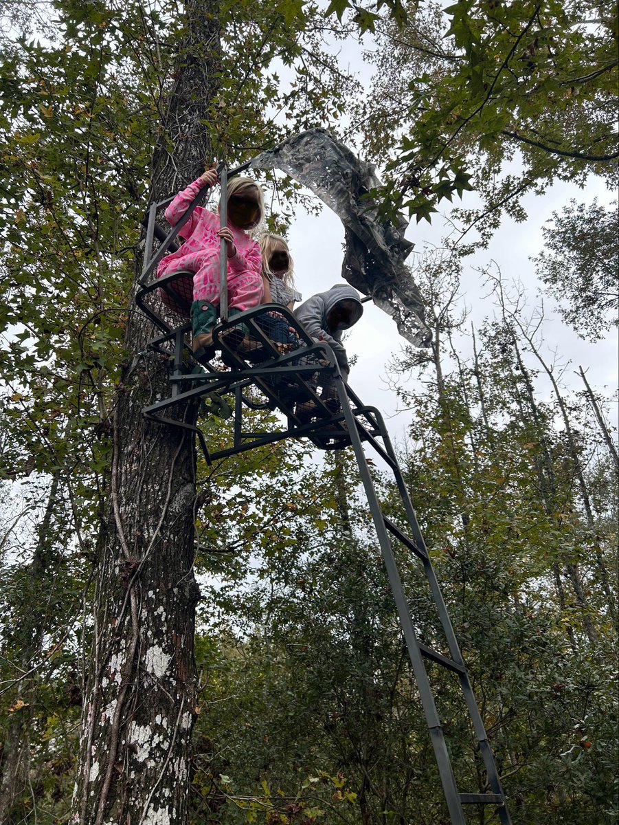 BubbaGump41518's tweet image. No Stream This Friday Night
Hey everyone! There won’t be a gaming stream this Friday!! I’ll be out hunting with my little one. Family time less screen time this weekend!
We’ll be back next week, recharged and ready to roll🔥 stay tuned for a pop-up maybe Thursday night, shall see