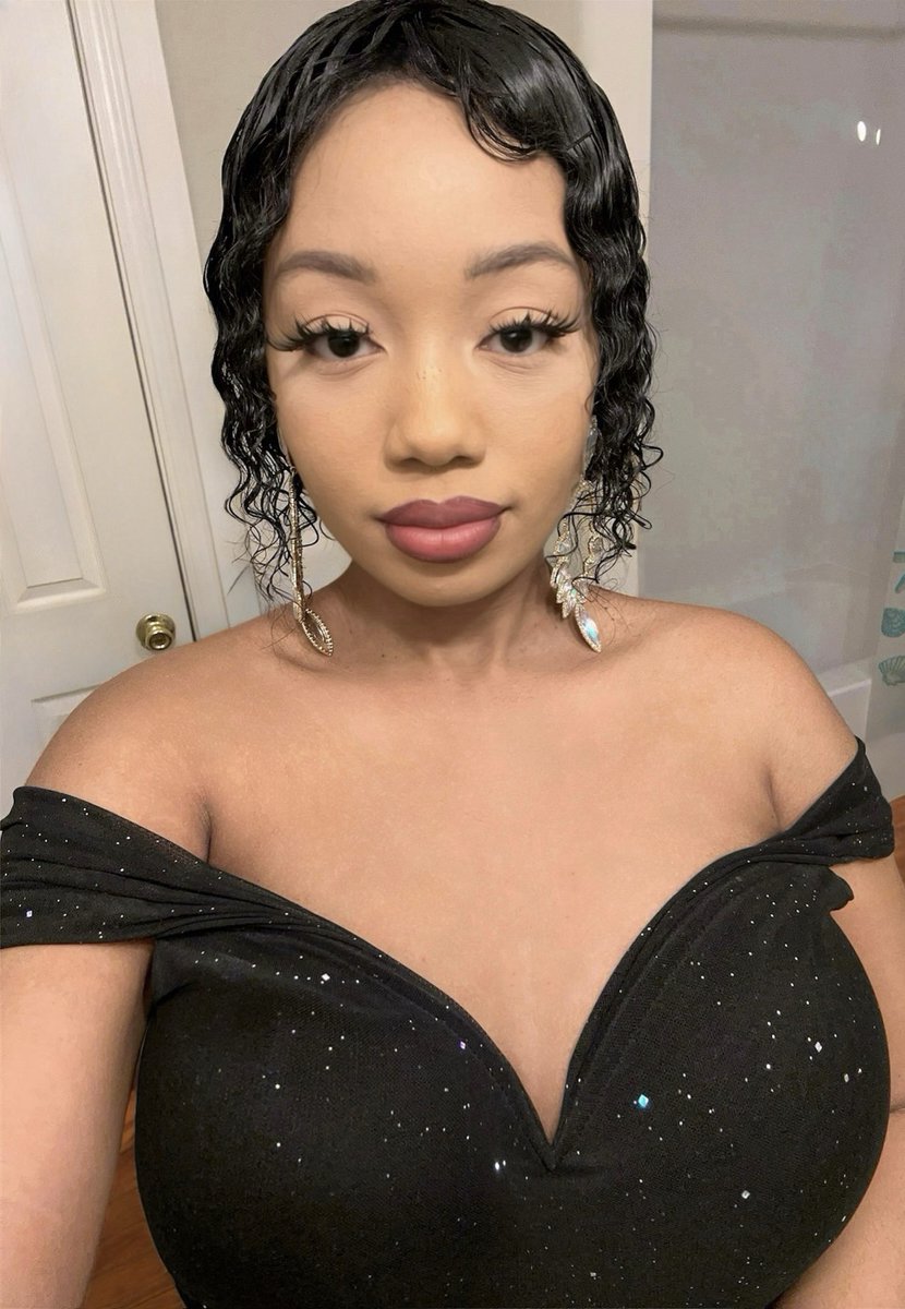 ThickGoddessA's tweet image. 🌺🩶✨
