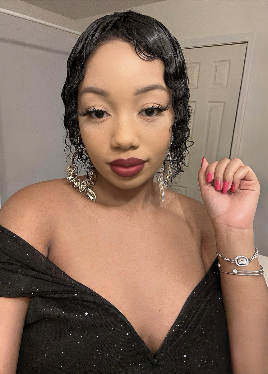 ThickGoddessA's tweet image. 🌺🩶✨