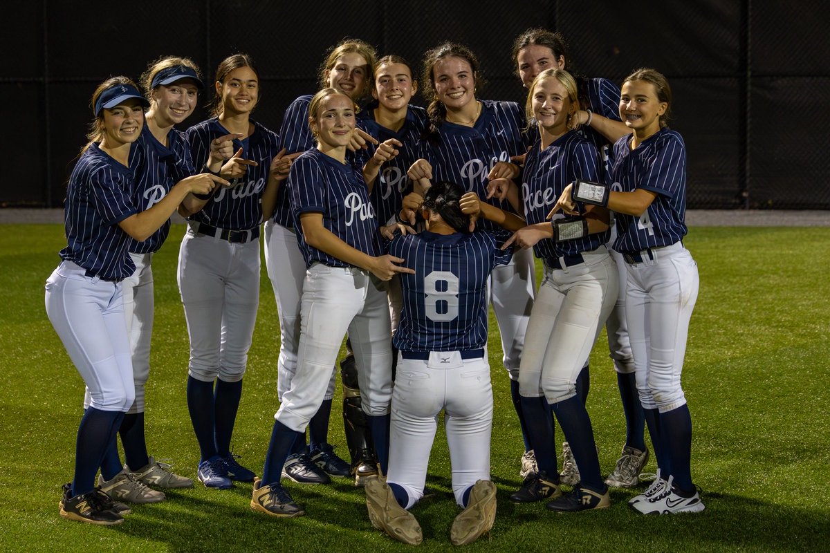 bodhiv_softball's tweet image. SO PROUD OF THIS TEAM!! ⚔️⚔️⚔️ #pk4l #roadtocolumbus #elite8